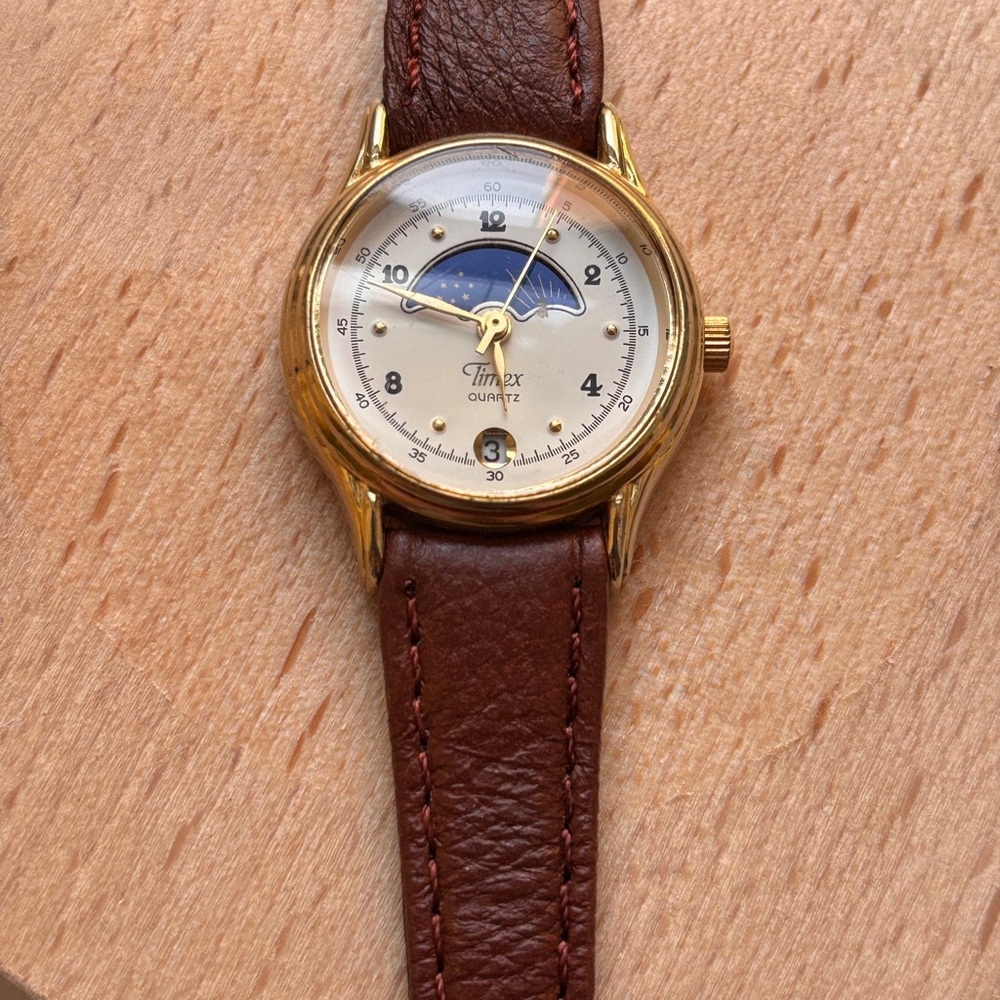 Timex Vintage Ladies Montine Moonphase Quartz Watch